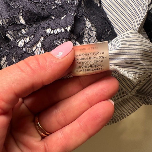 Sugar + Lips Pinstripe and Lace Blouse Size Large - Picture 13 of 13